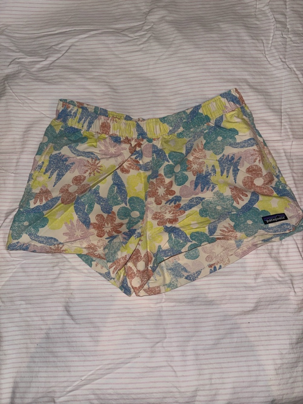 Patagonia Printed Baggies Shorts 4 inch - Picture 3 of 4